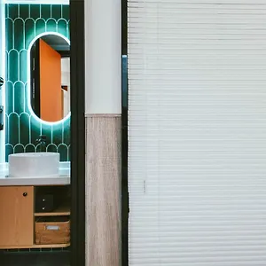 Shanghai hotels &amp; apartments, all accommodations in Shanghai