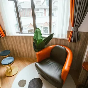 Shanghai hotels &amp; apartments, all accommodations in Shanghai