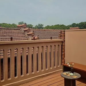 Shanghai hotels &amp; apartments, all accommodations in Shanghai