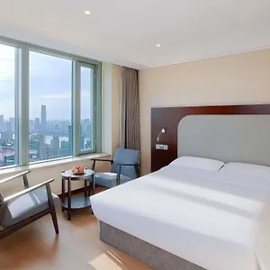 Shanghai hotels &amp; apartments, all accommodations in Shanghai